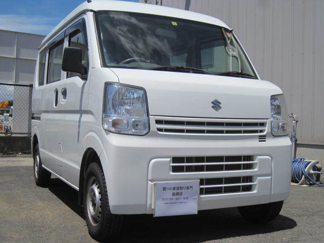 船橋市のリピーターの法人様より過走行車として買取り致しました。