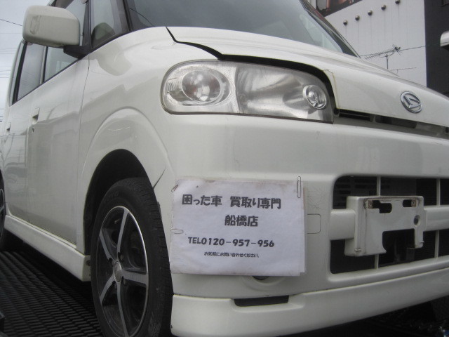 船橋市のお客様よりリピーター様のご紹介にて不動車として買取り致しました。