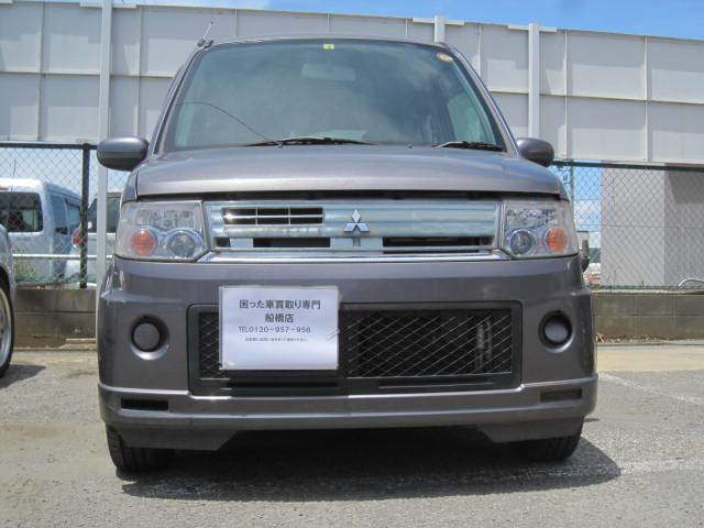 香取市のお客様より不動車として買取り致しました。