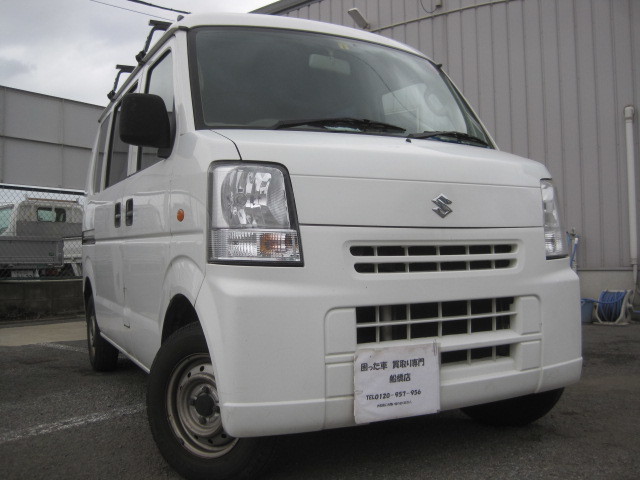 市川市のお客様より過走行車として買取り致しました。