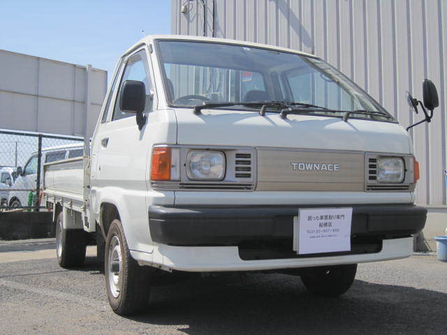 富津市の法人様より過走行車として買取り致しました。