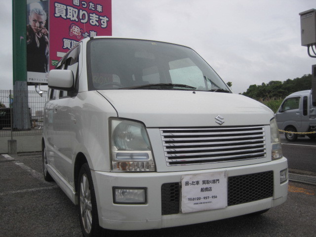 大網白里市のお客様より過走行車として買取り致しました。