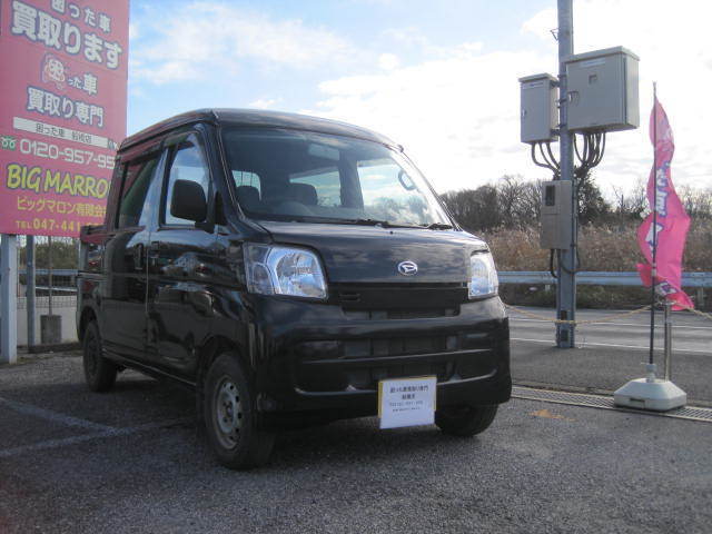 市川市のお客様より過走行車として買取り致しました。