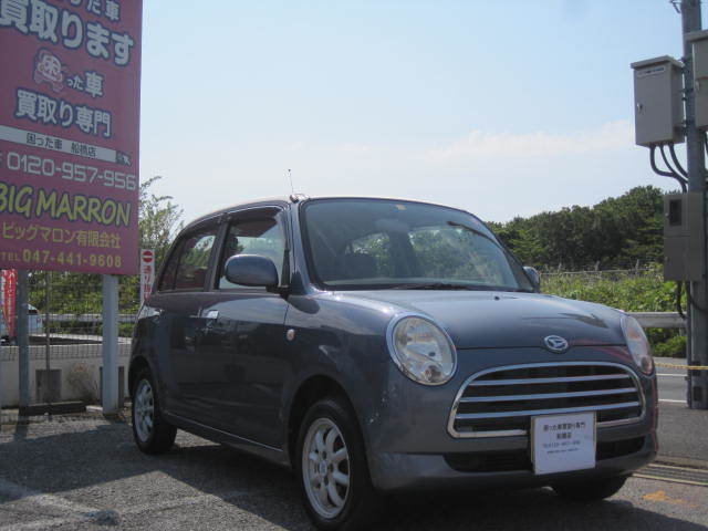 船橋市のお客様より少走行車として買取り致しました。