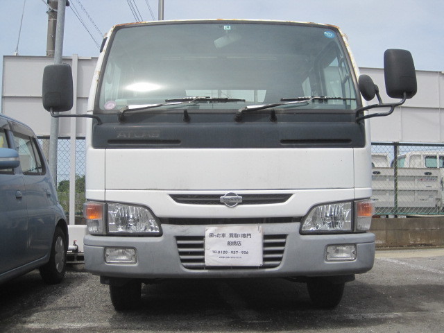 我孫子市の法人のリピーター様より不動車として買取り致しました。