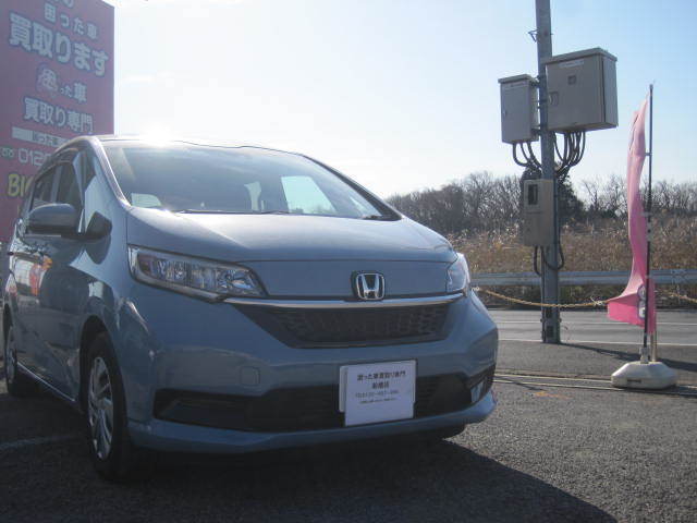 千葉市のお客様よりリピーター様のご紹介にて少走行車として買取り致しました。