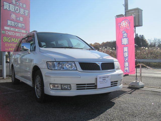 成田市のお客様より過走行車として買取り致しました。