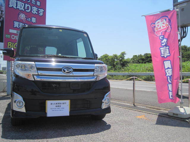 市川市のお客様よりリピーター様のご紹介にて少走行車として買取り致しました。