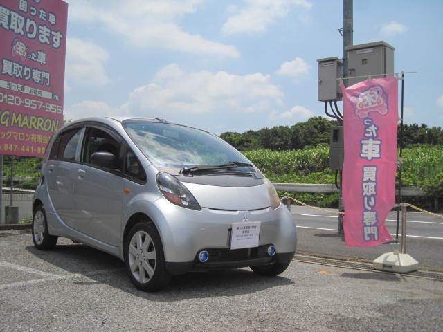 茂原市のお客様より過走行車として買取り致しました。