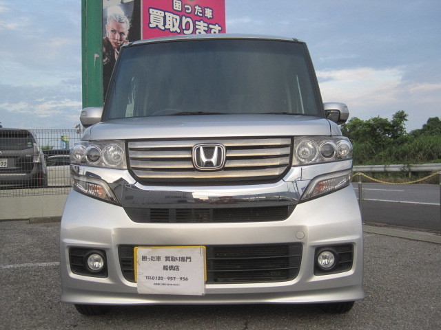 千葉市のお客様より過走行車として買取り致しました。