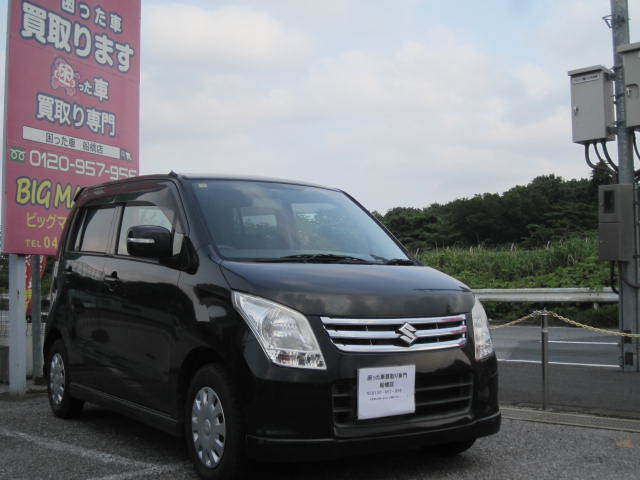 佐倉市のお客様より過走行車としてお引き取りさせてもらいました。