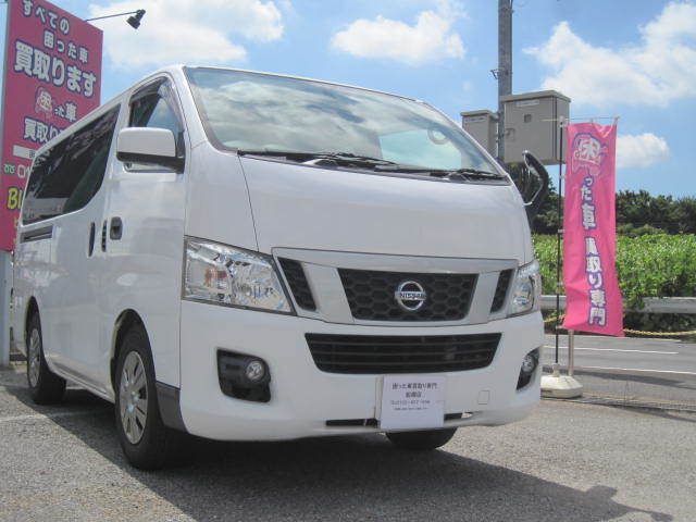 千葉市の法人様より過走行車として買取り致しました。