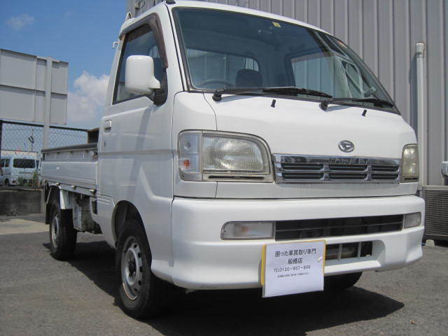 東金市の法人様より過走行車として買取り致しました。