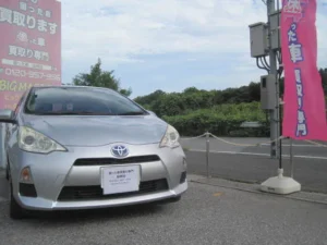 平成24年式　アクア