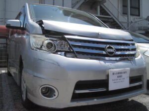 平成26年式　セレナ