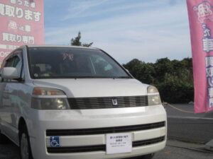 平成17年式　ヴォクシー