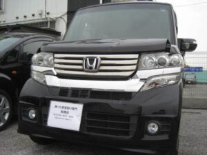 平成26年式　N-BOXカスタム