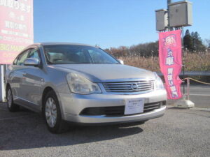 平成23年式　ブルーバードシルフィ
